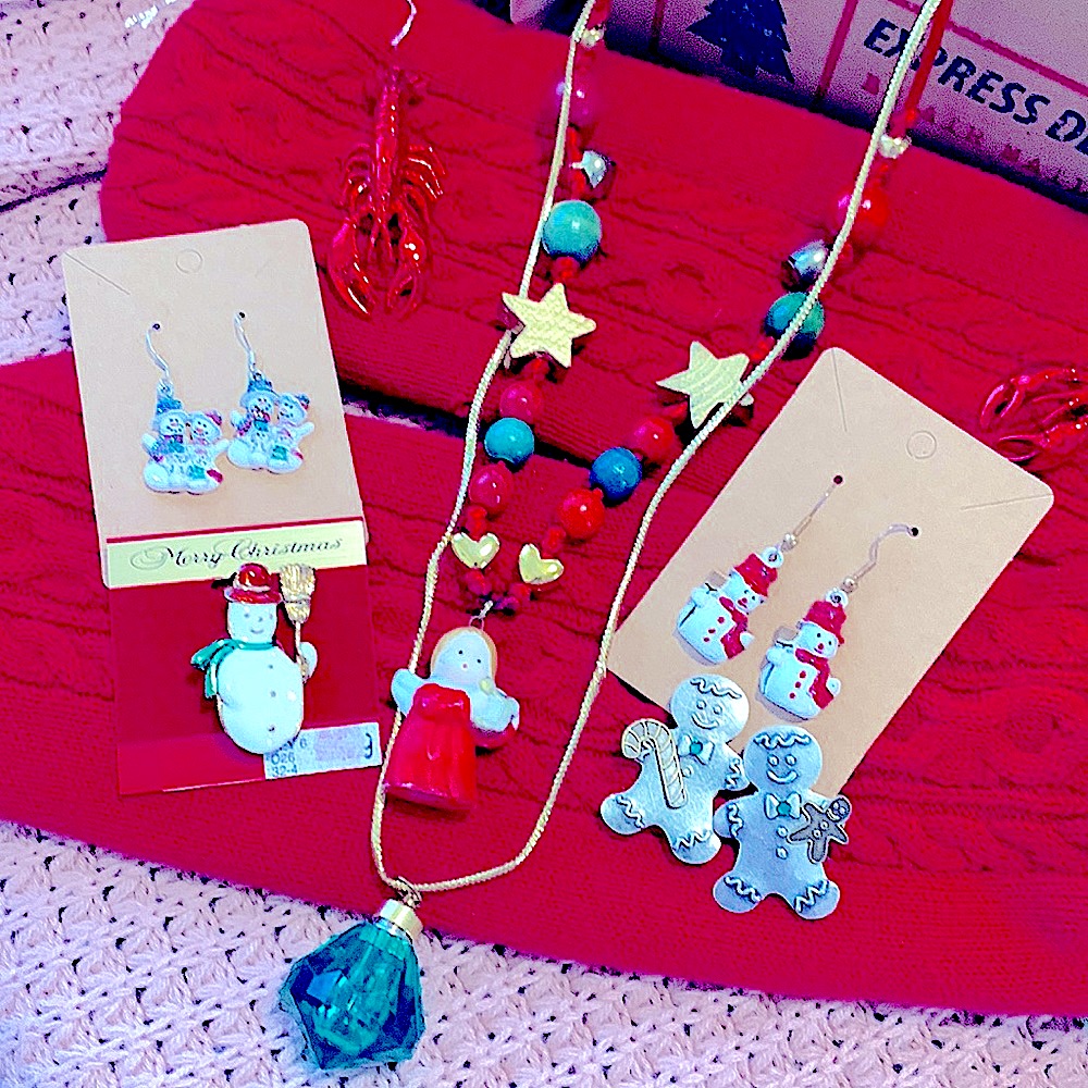 (7pc) Adorable Christmas Spirit Festive Stocking Stuffersholiday Jewelry